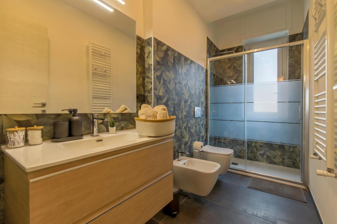 Modern & Bright 2 Bedroom Flat 50M From M4 Stop Milano Dış mekan fotoğraf