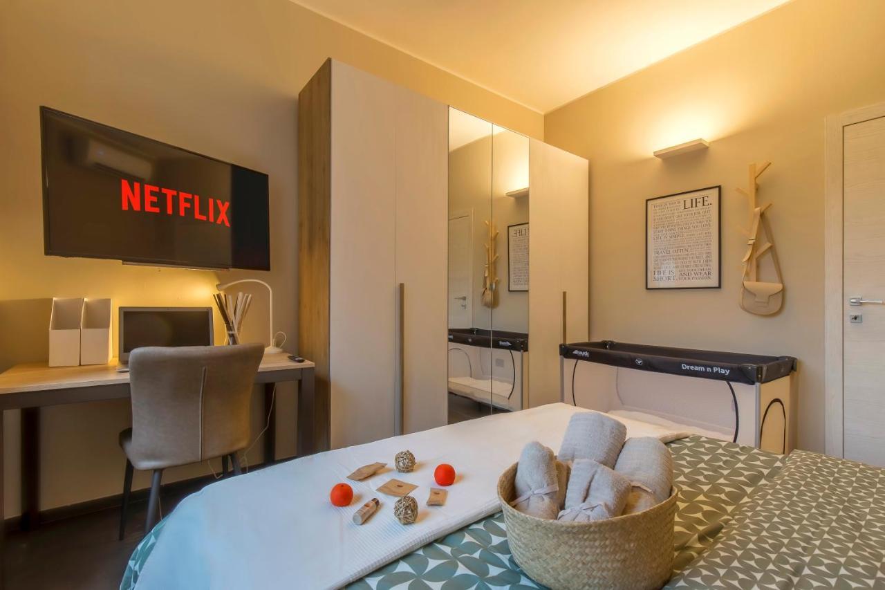 Modern & Bright 2 Bedroom Flat 50M From M4 Stop Milano Dış mekan fotoğraf