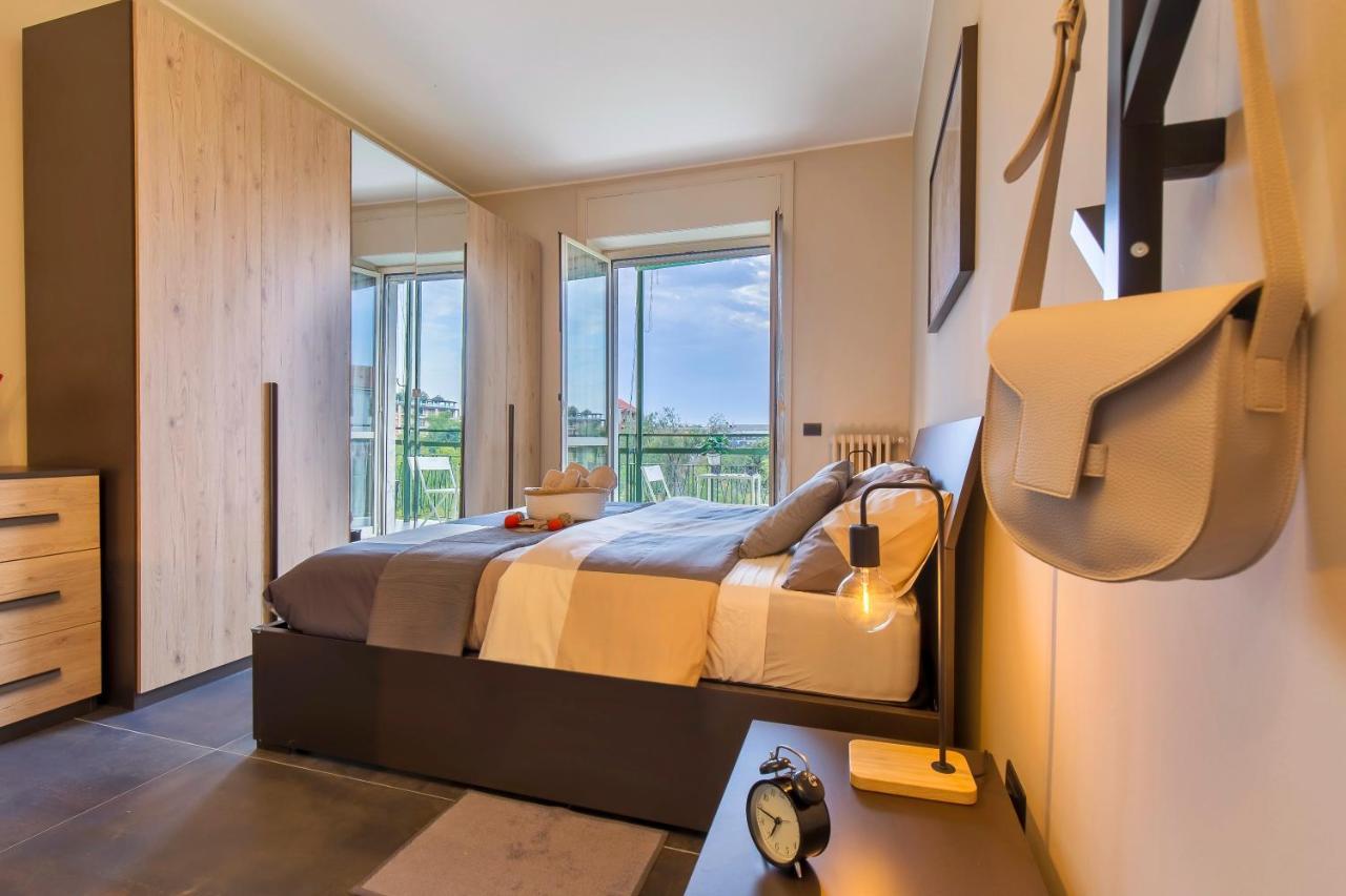 Modern & Bright 2 Bedroom Flat 50M From M4 Stop Milano Dış mekan fotoğraf