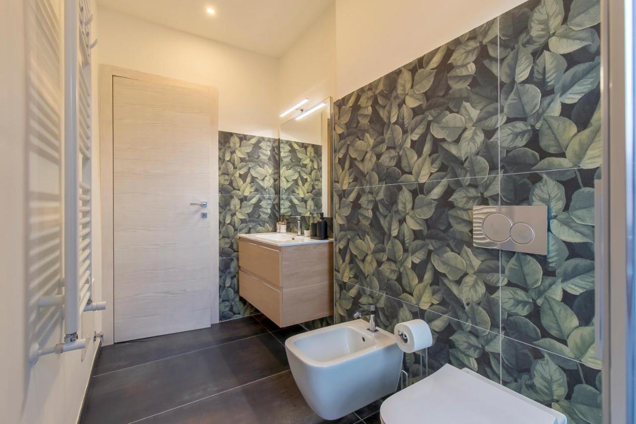 Modern & Bright 2 Bedroom Flat 50M From M4 Stop Milano Dış mekan fotoğraf